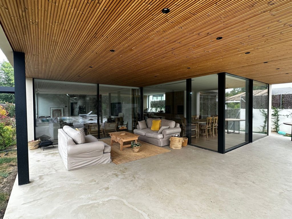 Carpinteria de aluminio minimalista